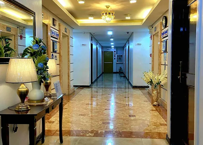 Jmm Grand Aparthotel Manila